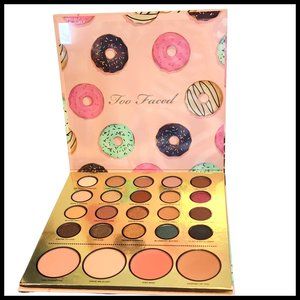 Too Faced You Drive Me Glazy Donut Makeup Palette 20 Eyeshadow 4 cheek Color New